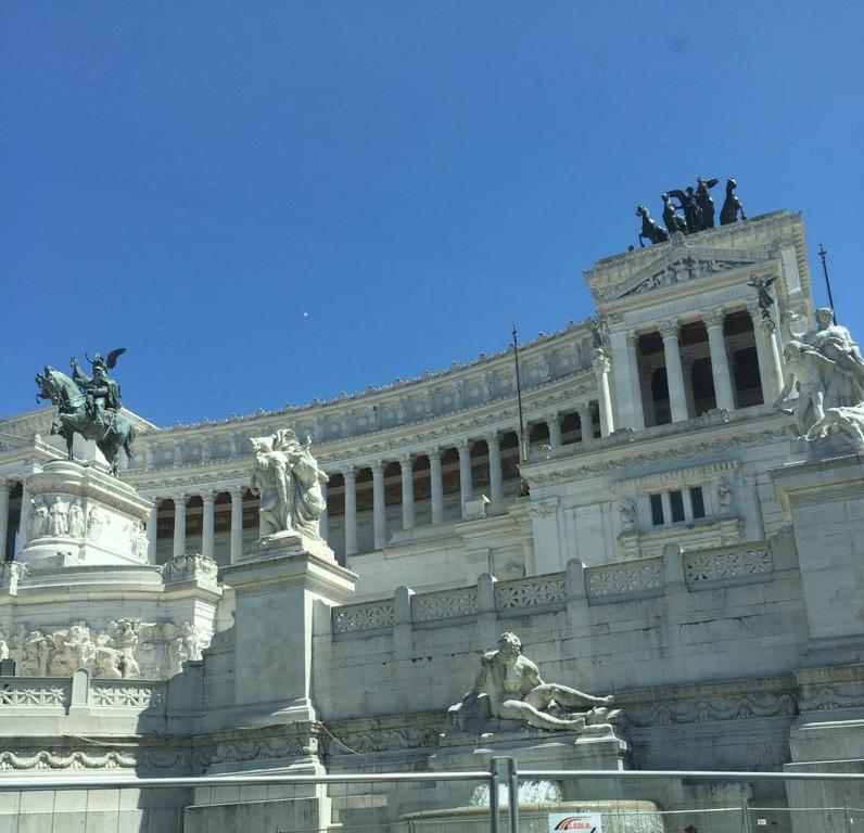 50 Passi Colosseo Apartment Roma Eksteriør bilde