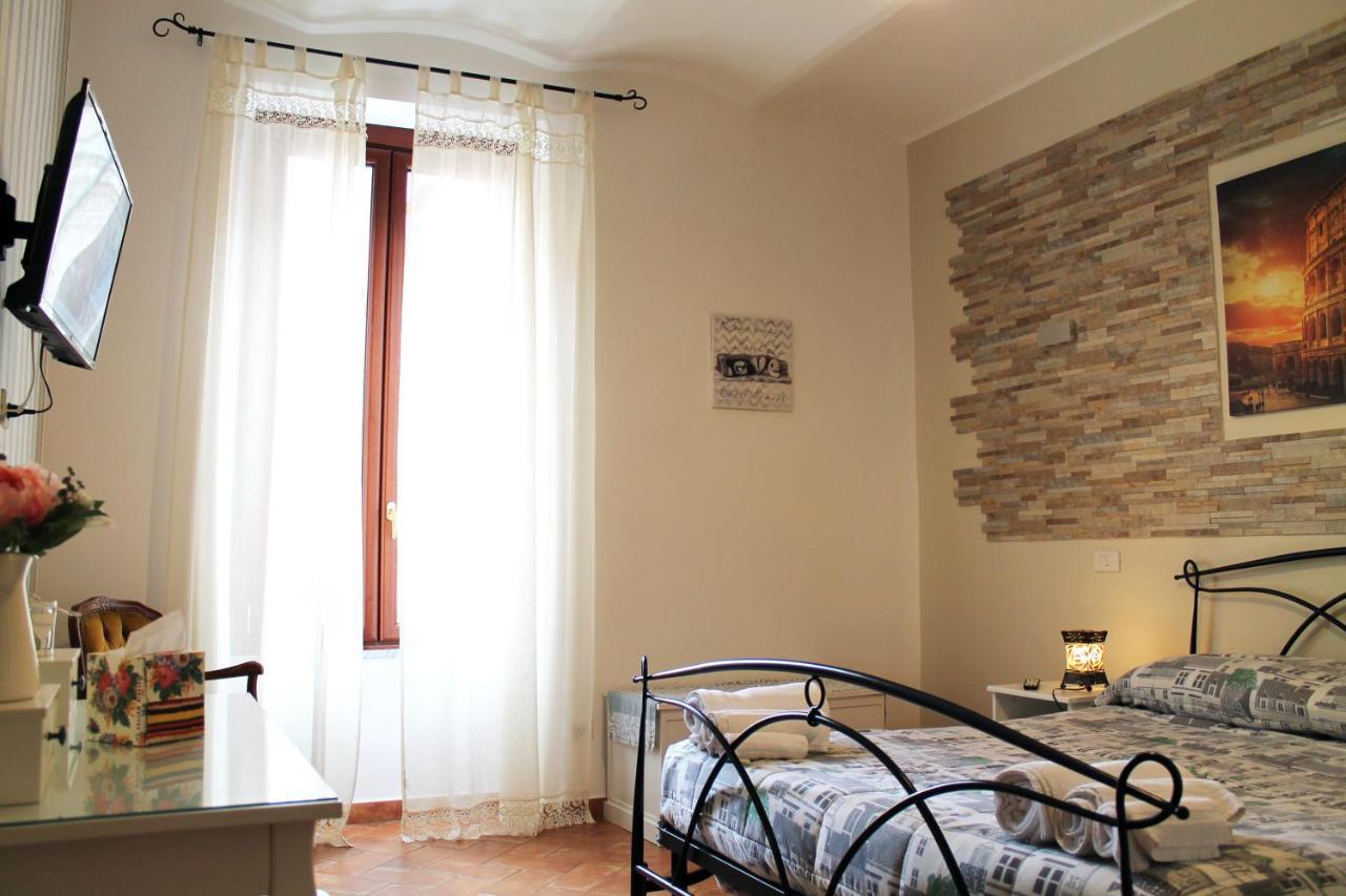 50 Passi Colosseo Apartment Roma Eksteriør bilde